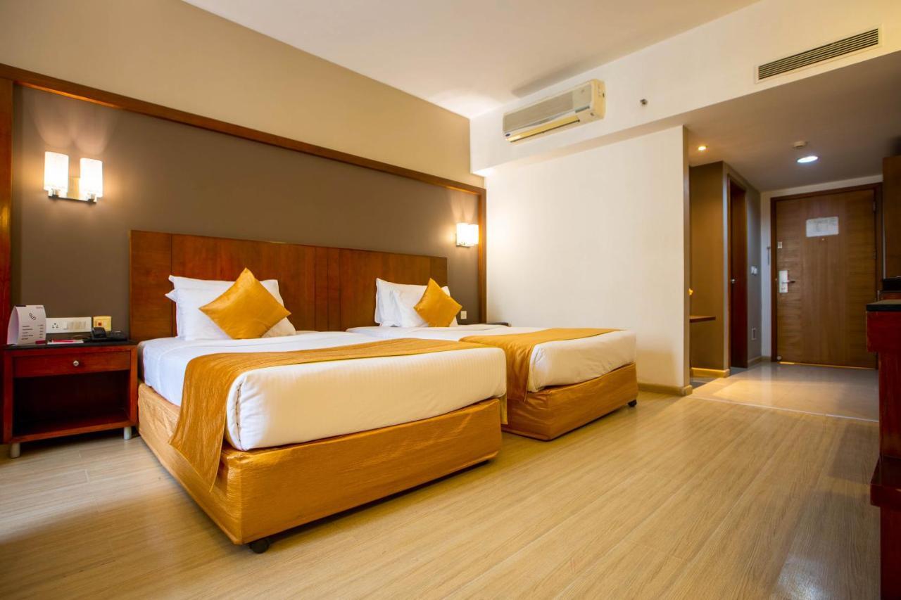 Evoma Hotel Bangalore Bagian luar foto