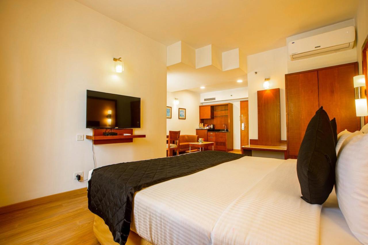 Evoma Hotel Bangalore Bagian luar foto