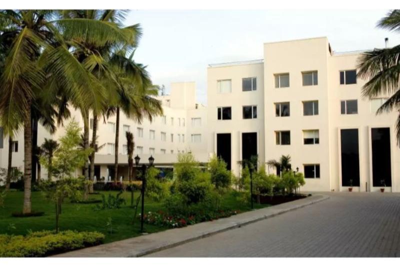Evoma Hotel Bangalore Bagian luar foto